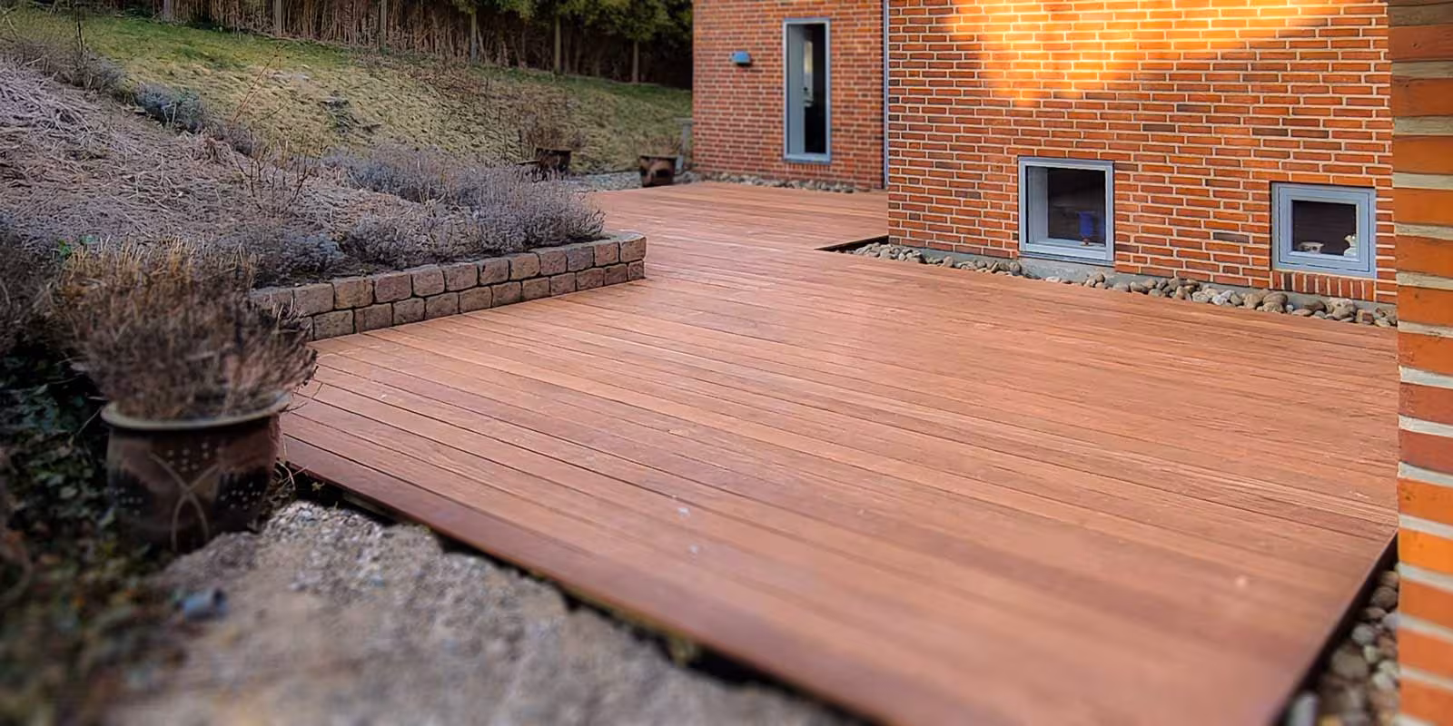 Terrasse i cumaru hårdttræ — træterrasse i Hillerød