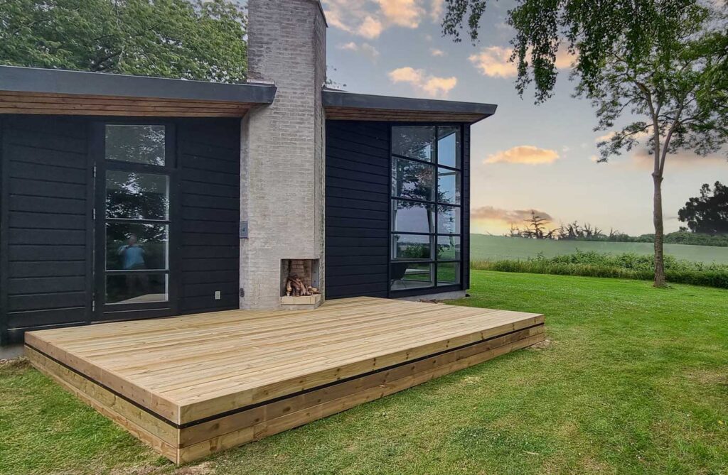 Let hævede terrassedæk | Hillerød billede 2