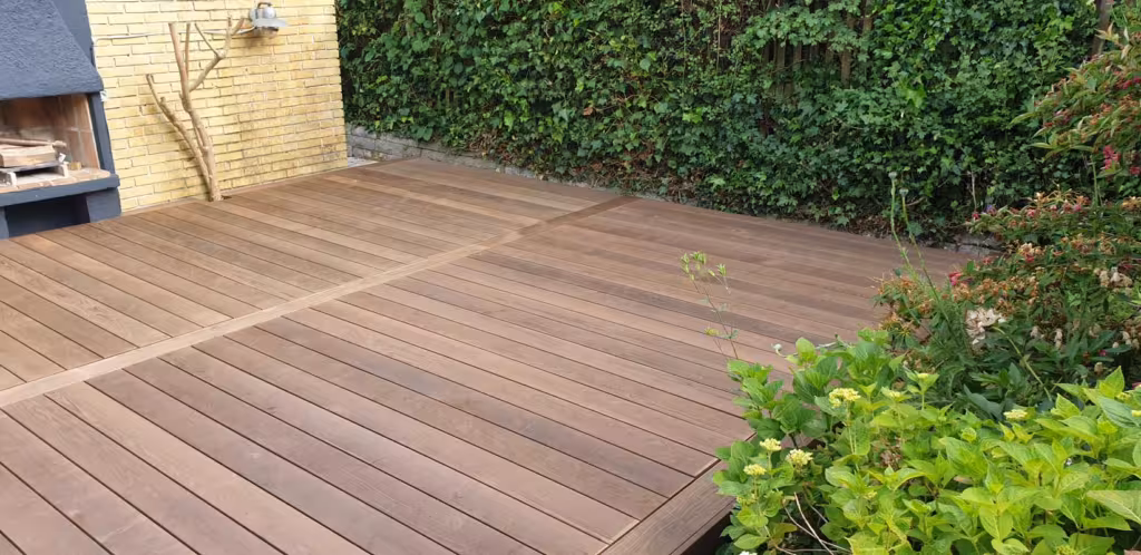 Varmebehandlet asketræs-terrasse billede 3